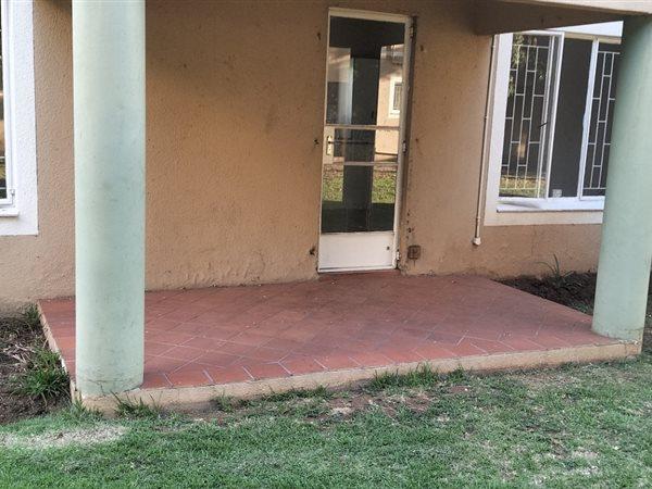2 Bedroom Property for Sale in Parkdene Western Cape